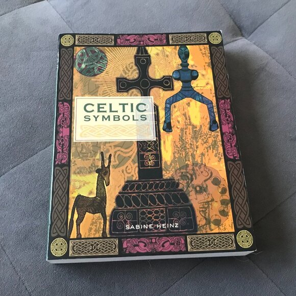 Lot of 3 Art New Age Books Tattoo Designs - Picture 4 of 16